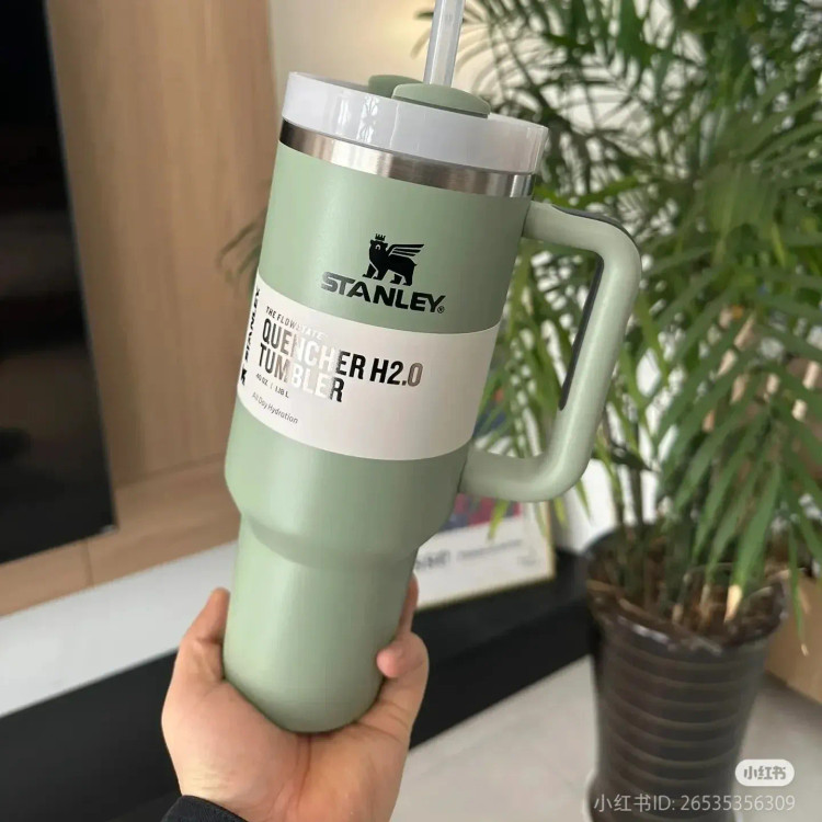 تراول ماگ استیل دوجداره استنلی مدل Stanley Quencher H2.O Tumbler