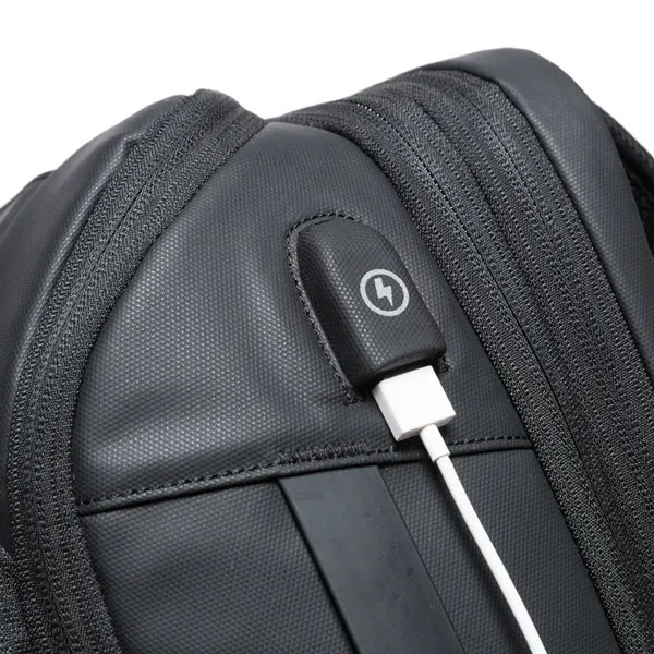کوله لپ تاپ مسافرتی USB دار ۱۵.۶ اینچ بنج مدل BG-22005 دارای ضمانت اصالت کالا