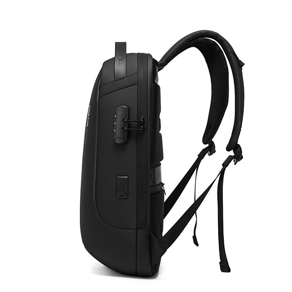 کوله لپ تاپ ضد سرقت ضدآب ۱۵.۶ اینچ بنج BG-7225 اورجینال