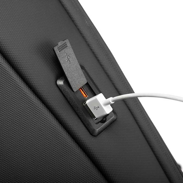 کوله لپ تاپ ضد سرقت USB دار ۱۵.۶ اینچ بنج BG-7251 اصل
