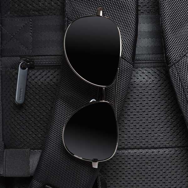 کوله لپ تاپ ضدآب ۱۵.۶ اینچ بنج مدل BG-77115 اصل همراه با گارانتی
