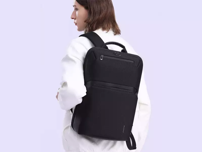 کوله پشتی لپ تاپ 15.6 اینچی بنج مدل BG-7715 اصل همراه با گارانتی