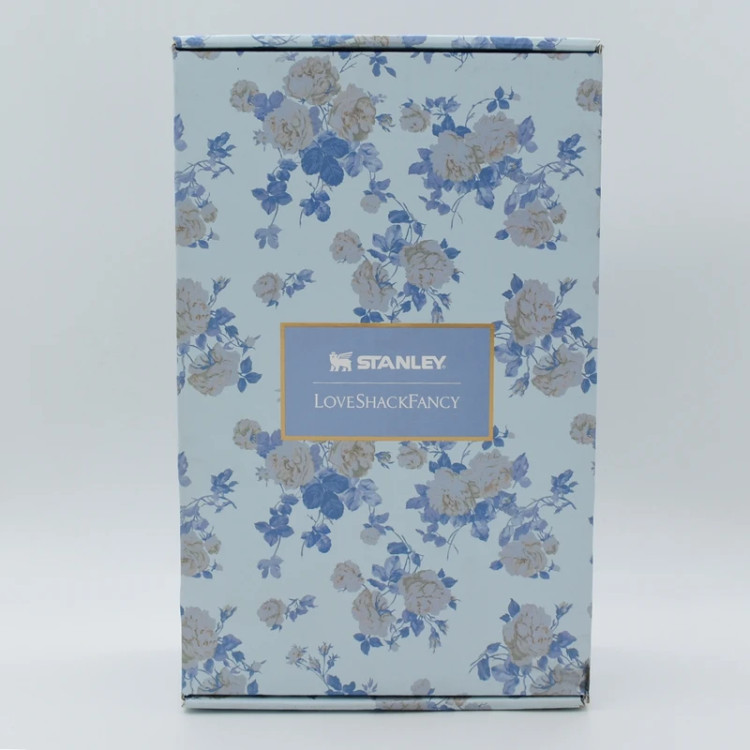 تراول ماگ LoveShackFancy مدل Holiday Quencher Limited edition اصل همراه با گارانتی